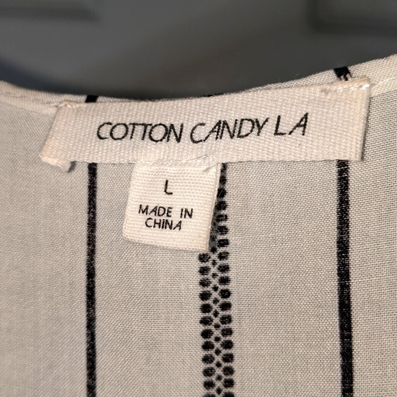 Wrap Tie-Front Striped Flowy Cropped Blouse - Picture 5 of 5